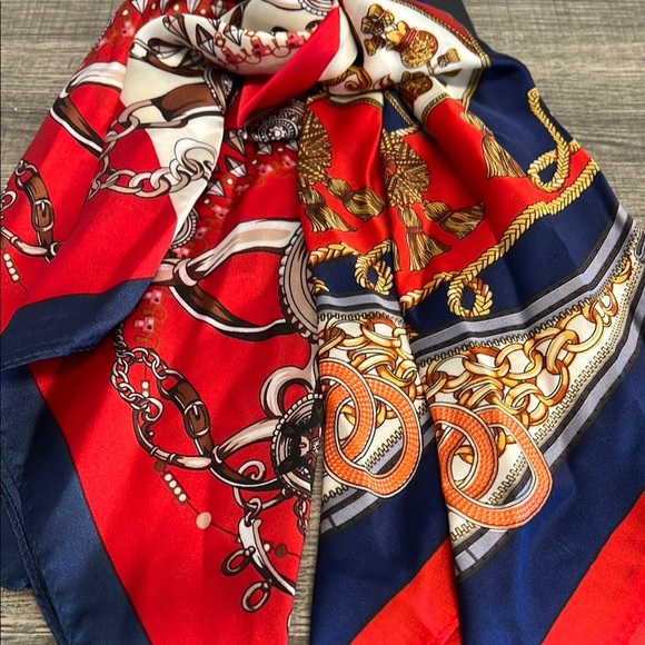 Sunday State | Baroque Style w/ Bold Color Palette - Picture 1 of 6